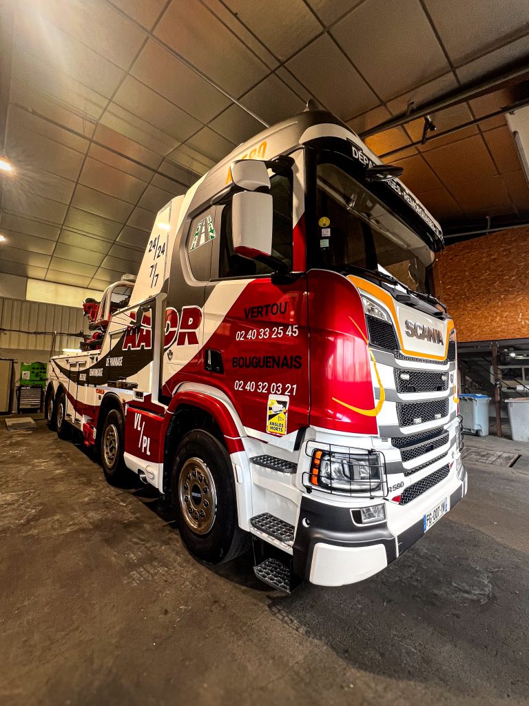 dépanneuse poids-lourd de AADR.